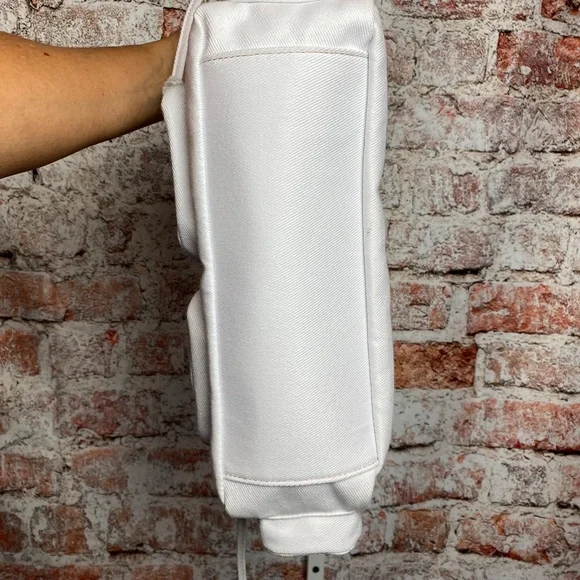 NWT True Religion White Multi Pocket Denim Shoulder Bag - Picture 13 of 13